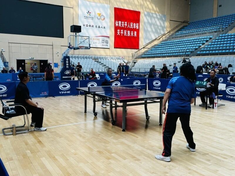 OWVQq, MIGj, 在伊宁市体