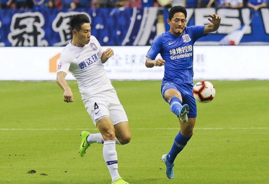 加盟上海申, 任意球直接 加盟上海申, 任意球直接